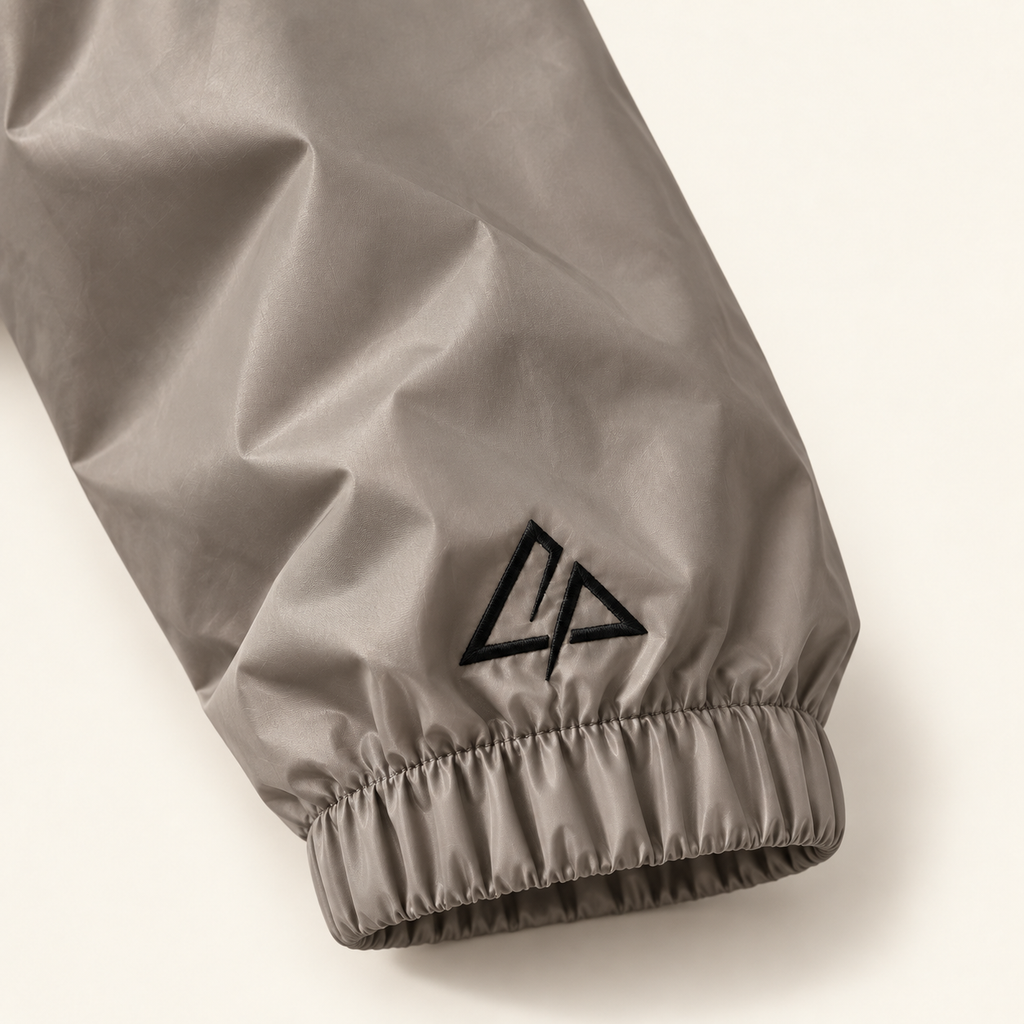 Range Windbreaker